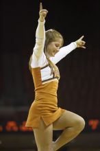 The lady longhorns defeated the Oral Roberts University's (ORU) Golden Eagles 79-40 Saturday night.

Filename: SRM_20061125_1331206.jpg
Aperture: f/2.8
Shutter Speed: 1/400
Body: Canon EOS-1D Mark II
Lens: Canon EF 80-200mm f/2.8 L