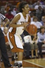 Guard Carla Cortijo, #3.  The lady longhorns defeated the Oral Roberts University's (ORU) Golden Eagles 79-40 Saturday night.

Filename: SRM_20061125_1339166.jpg
Aperture: f/2.8
Shutter Speed: 1/400
Body: Canon EOS-1D Mark II
Lens: Canon EF 80-200mm f/2.8 L