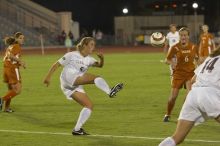 Greta Carter, #6.  The lady longhorns beat Texas A&M 1-0 in soccer Friday night.

Filename: SRM_20061027_1945287.jpg
Aperture: f/4.0
Shutter Speed: 1/640
Body: Canon EOS 20D
Lens: Canon EF 80-200mm f/2.8 L