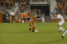 Kelsey Carpenter, #13.  The lady longhorns beat Texas A&M 1-0 in soccer Friday night.

Filename: SRM_20061027_2011383.jpg
Aperture: f/4.0
Shutter Speed: 1/800
Body: Canon EOS 20D
Lens: Canon EF 80-200mm f/2.8 L