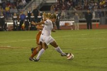 Greta Carter, #6.  The lady longhorns beat Texas A&M 1-0 in soccer Friday night.

Filename: SRM_20061027_2017247.jpg
Aperture: f/4.0
Shutter Speed: 1/800
Body: Canon EOS 20D
Lens: Canon EF 80-200mm f/2.8 L