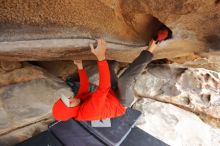 Bouldering in Hueco Tanks on 02/21/2020 with Blue Lizard Climbing and Yoga

Filename: SRM_20200221_1049150.jpg
Aperture: f/4.0
Shutter Speed: 1/250
Body: Canon EOS-1D Mark II
Lens: Canon EF 16-35mm f/2.8 L