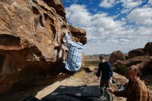 Bouldering in Hueco Tanks on 02/29/2020 with Blue Lizard Climbing and Yoga

Filename: SRM_20200229_1116140.jpg
Aperture: f/10.0
Shutter Speed: 1/320
Body: Canon EOS-1D Mark II
Lens: Canon EF 16-35mm f/2.8 L