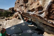 Bouldering in Hueco Tanks on 03/06/2020 with Blue Lizard Climbing and Yoga

Filename: SRM_20200306_1131550.jpg
Aperture: f/8.0
Shutter Speed: 1/250
Body: Canon EOS-1D Mark II
Lens: Canon EF 16-35mm f/2.8 L