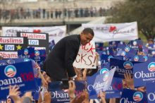 Obama speaking to a crowd of over 20,000 supporters at The Barack Obama "Kick-Ass" Rally--the Obama for president, 2008, rally, held in Austin, Friday, February 23, 2007.

Filename: SRM_20070223_1513501.jpg
Aperture: f/4.5
Shutter Speed: 1/250
Body: Canon EOS 20D
Lens: Canon EF 80-200mm f/2.8 L