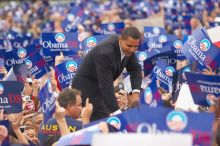 Obama speaking to a crowd of over 20,000 supporters at The Barack Obama "Kick-Ass" Rally--the Obama for president, 2008, rally, held in Austin, Friday, February 23, 2007.

Filename: SRM_20070223_1514143.jpg
Aperture: f/3.2
Shutter Speed: 1/250
Body: Canon EOS 20D
Lens: Canon EF 80-200mm f/2.8 L