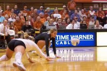 Both UT sophomore Heather Kisner (#19, DS) and UT senior Alyson Jennings (#16, L) miss the dig.  The Longhorns defeated the Huskers 3-0 on Wednesday night, October 24, 2007 at Gregory Gym.

Filename: SRM_20071024_1843309.jpg
Aperture: f/4.0
Shutter Speed: 1/400
Body: Canon EOS-1D Mark II
Lens: Canon EF 80-200mm f/2.8 L