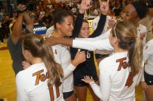 The Longhorns defeated the Huskers 3-0 on Wednesday night, October 24, 2007 at Gregory Gym.

Filename: SRM_20071024_2017046.jpg
Aperture: f/5.6
Shutter Speed: 1/100
Body: Canon EOS 20D
Lens: Canon EF-S 18-55mm f/3.5-5.6