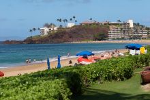 View from Ka'anapoli beach in Maui, Hawai'i, 2007.

Filename: SRM_20071217_1226486.jpg
Aperture: f/4.0
Shutter Speed: 1/1250
Body: Canon EOS 20D
Lens: Canon EF 80-200mm f/2.8 L