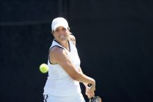 Second singles UT senior Courtney Zauft defeated CSUS junior Anastassia Lyssenko 4-6, 6-3, 10-6.  The University of Texas defeated Sacramento State on Saturday, March 22, 2008.

Filename: SRM_20080322_1306567.jpg
Aperture: f/2.8
Shutter Speed: 1/2500
Body: Canon EOS-1D Mark II
Lens: Canon EF 300mm f/2.8 L IS