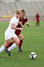 UT freshman Courtney Goodson (#7, Forward and Midfielder) in the second half.  The University of Texas women's soccer team won 2-1 against the Iowa State Cyclones Sunday afternoon, October 5, 2008.