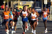 The first annual San Antonio Rock and Roll Marathon, Sunday, November 16, 2008.

Filename: SRM_20081116_08212682.jpg
Aperture: f/4.0
Shutter Speed: 1/2000
Body: Canon EOS-1D Mark II
Lens: Canon EF 300mm f/2.8 L IS