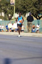 The first annual San Antonio Rock and Roll Marathon, Sunday, November 16, 2008.

Filename: SRM_20081116_09494486.jpg
Aperture: f/4.0
Shutter Speed: 1/3200
Body: Canon EOS-1D Mark II
Lens: Canon EF 300mm f/2.8 L IS