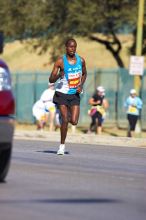 The first annual San Antonio Rock and Roll Marathon, Sunday, November 16, 2008.

Filename: SRM_20081116_09494888.jpg
Aperture: f/4.0
Shutter Speed: 1/2500
Body: Canon EOS-1D Mark II
Lens: Canon EF 300mm f/2.8 L IS