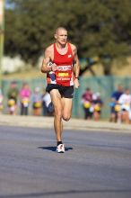 The first annual San Antonio Rock and Roll Marathon, Sunday, November 16, 2008.

Filename: SRM_20081116_09510894.jpg
Aperture: f/4.0
Shutter Speed: 1/3200
Body: Canon EOS-1D Mark II
Lens: Canon EF 300mm f/2.8 L IS