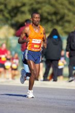 The first annual San Antonio Rock and Roll Marathon, Sunday, November 16, 2008.

Filename: SRM_20081116_09514608.jpg
Aperture: f/4.0
Shutter Speed: 1/1600
Body: Canon EOS-1D Mark II
Lens: Canon EF 300mm f/2.8 L IS