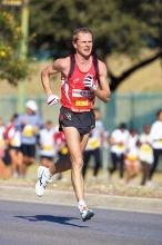 The first annual San Antonio Rock and Roll Marathon, Sunday, November 16, 2008.

Filename: SRM_20081116_09594014.jpg
Aperture: f/4.0
Shutter Speed: 1/2000
Body: Canon EOS-1D Mark II
Lens: Canon EF 300mm f/2.8 L IS