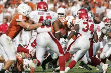 The University of Texas football team defeated the Arkansas Razorbacks with a score of 52-10 in Austin, TX on Saturday, September 27, 2008.

Filename: SRM_20080927_16290054.jpg
Aperture: f/5.0
Shutter Speed: 1/2500
Body: Canon EOS-1D Mark II
Lens: Canon EF 300mm f/2.8 L IS