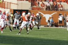 The University of Texas football team defeated the Arkansas Razorbacks with a score of 52-10 in Austin, TX on Saturday, September 27, 2008.

Filename: SRM_20080927_16535862.jpg
Aperture: f/5.6
Shutter Speed: 1/2000
Body: Canon EOS-1D Mark II
Lens: Canon EF 300mm f/2.8 L IS