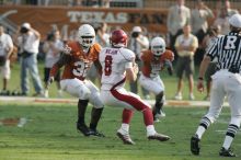 The University of Texas football team defeated the Arkansas Razorbacks with a score of 52-10 in Austin, TX on Saturday, September 27, 2008.

Filename: SRM_20080927_17121083.jpg
Aperture: f/5.6
Shutter Speed: 1/1000
Body: Canon EOS-1D Mark II
Lens: Canon EF 300mm f/2.8 L IS