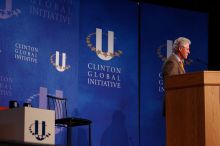 Former President Bill Clinton speaking at the CGIU meeting.  Day one of the 2nd Annual Clinton Global Initiative University (CGIU) meeting was held at The University of Texas at Austin, Friday, February 13, 2009.

Filename: SRM_20090213_16195238.jpg
Aperture: f/4.0
Shutter Speed: 1/125
Body: Canon EOS-1D Mark II
Lens: Canon EF 80-200mm f/2.8 L