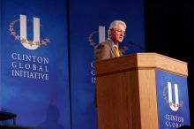 Former President Bill Clinton speaking at the CGIU meeting.  Day one of the 2nd Annual Clinton Global Initiative University (CGIU) meeting was held at The University of Texas at Austin, Friday, February 13, 2009.

Filename: SRM_20090213_16252887.jpg
Aperture: f/4.0
Shutter Speed: 1/125
Body: Canon EOS-1D Mark II
Lens: Canon EF 80-200mm f/2.8 L