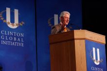 Former President Bill Clinton speaking at the CGIU meeting.  Day one of the 2nd Annual Clinton Global Initiative University (CGIU) meeting was held at The University of Texas at Austin, Friday, February 13, 2009.

Filename: SRM_20090213_16271416.jpg
Aperture: f/4.0
Shutter Speed: 1/160
Body: Canon EOS-1D Mark II
Lens: Canon EF 80-200mm f/2.8 L