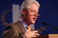 Former President Bill Clinton speaking at the CGIU meeting.  Day one of the 2nd Annual Clinton Global Initiative University (CGIU) meeting was held at The University of Texas at Austin, Friday, February 13, 2009.

Filename: SRM_20090213_16273605.jpg
Aperture: f/2.8
Shutter Speed: 1/320
Body: Canon EOS 20D
Lens: Canon EF 300mm f/2.8 L IS