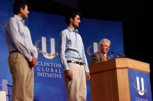 Former President Bill Clinton hands out commitment certificates to CGIU attendees for their exceptional pledges to the CGI cause during the opening plenary session of the CGIU meeting.  Day one of the 2nd Annual Clinton Global Initiative University (CGIU) meeting was held at The University of Texas at Austin, Friday, February 13, 2009.

Filename: SRM_20090213_16420362.jpg
Aperture: f/4.0
Shutter Speed: 1/160
Body: Canon EOS-1D Mark II
Lens: Canon EF 80-200mm f/2.8 L