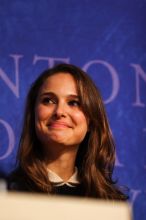 Natalie Portman was one of the guest speakers at the first plenary session of the CGIU meeting.  Day one of the 2nd Annual Clinton Global Initiative University (CGIU) meeting was held at The University of Texas at Austin, Friday, February 13, 2009.

Filename: SRM_20090213_16524134.jpg
Aperture: f/2.8
Shutter Speed: 1/320
Body: Canon EOS 20D
Lens: Canon EF 300mm f/2.8 L IS