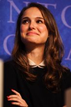 Natalie Portman was one of the guest speakers at the first plenary session of the CGIU meeting.  Day one of the 2nd Annual Clinton Global Initiative University (CGIU) meeting was held at The University of Texas at Austin, Friday, February 13, 2009.

Filename: SRM_20090213_16543658.jpg
Aperture: f/2.8
Shutter Speed: 1/320
Body: Canon EOS 20D
Lens: Canon EF 300mm f/2.8 L IS