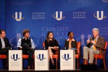 Paul Bell (1-L), president of Dell Global Public, Blake Mycoskie (2-L), founder of TOMS shoes, Natalie Portman (C), Mambidzeni Madzivire (2-R), BME graduate student at Mayo Graduate School, and Former President Bill Clinton (1-R) at the first plenary session of the CGIU meeting.  Day one of the 2nd Annual Clinton Global Initiative University (CGIU) meeting was held at The University of Texas at Austin, Friday, February 13, 2009.

Filename: SRM_20090213_17263125.jpg
Aperture: f/4.0
Shutter Speed: 1/320
Body: Canon EOS-1D Mark II
Lens: Canon EF 300mm f/2.8 L IS
