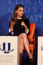 Natalie Portman was one of the guest speakers at the first plenary session of the CGIU meeting.  Day one of the 2nd Annual Clinton Global Initiative University (CGIU) meeting was held at The University of Texas at Austin, Friday, February 13, 2009.

Filename: SRM_20090213_17304377.jpg
Aperture: f/5.6
Shutter Speed: 1/250
Body: Canon EOS-1D Mark II
Lens: Canon EF 300mm f/2.8 L IS