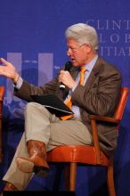 Former President Bill Clinton moderated the discussion between Natalie Portman, Mambidzeni Madzivire, BME graduate student at Mayo Graduate School, Blake Mycoskie, founder of TOMS shoes, and Paul Bell, president of Dell Global Public, during the first plenary session at the CGIU meeting.  Day one of the 2nd Annual Clinton Global Initiative University (CGIU) meeting was held at The University of Texas at Austin, Friday, February 13, 2009.

Filename: SRM_20090213_17362219.jpg
Aperture: f/5.6
Shutter Speed: 1/250
Body: Canon EOS 20D
Lens: Canon EF 300mm f/2.8 L IS