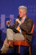 Former President Bill Clinton moderated the discussion between Natalie Portman, Mambidzeni Madzivire, BME graduate student at Mayo Graduate School, Blake Mycoskie, founder of TOMS shoes, and Paul Bell, president of Dell Global Public, during the first plenary session at the CGIU meeting.  Day one of the 2nd Annual Clinton Global Initiative University (CGIU) meeting was held at The University of Texas at Austin, Friday, February 13, 2009.

Filename: SRM_20090213_17394048.jpg
Aperture: f/5.6
Shutter Speed: 1/250
Body: Canon EOS 20D
Lens: Canon EF 300mm f/2.8 L IS