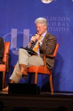 Former President Bill Clinton moderated the discussion between Natalie Portman, Mambidzeni Madzivire, BME graduate student at Mayo Graduate School, Blake Mycoskie, founder of TOMS shoes, and Paul Bell, president of Dell Global Public, during the first plenary session at the CGIU meeting.  Day one of the 2nd Annual Clinton Global Initiative University (CGIU) meeting was held at The University of Texas at Austin, Friday, February 13, 2009.

Filename: SRM_20090213_17432768.jpg
Aperture: f/4.0
Shutter Speed: 1/200
Body: Canon EOS 20D
Lens: Canon EF 300mm f/2.8 L IS