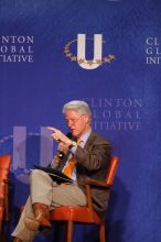 Former President Bill Clinton moderated the discussion between Natalie Portman, Mambidzeni Madzivire, BME graduate student at Mayo Graduate School, Blake Mycoskie, founder of TOMS shoes, and Paul Bell, president of Dell Global Public, during the first plenary session at the CGIU meeting.  Day one of the 2nd Annual Clinton Global Initiative University (CGIU) meeting was held at The University of Texas at Austin, Friday, February 13, 2009.

Filename: SRM_20090213_17433870.jpg
Aperture: f/4.0
Shutter Speed: 1/250
Body: Canon EOS 20D
Lens: Canon EF 300mm f/2.8 L IS