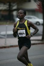 Richmond SunTrust Marathon and McDonald's Half Marathon, on Saturday, November 14, 2009.

Filename: SRM_20091114_08353282.JPG
Aperture: f/2.8
Shutter Speed: 1/1600
Body: Canon EOS-1D Mark II
Lens: Canon EF 80-200mm f/2.8 L