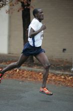 Richmond SunTrust Marathon and McDonald's Half Marathon, on Saturday, November 14, 2009.

Filename: SRM_20091114_08380386.JPG
Aperture: f/2.8
Shutter Speed: 1/500
Body: Canon EOS-1D Mark II
Lens: Canon EF 80-200mm f/2.8 L