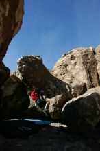 Bouldering during the Hueco Tanks Awesome Fest 14.2.

Filename: srm_20140223_11275276.jpg
Aperture: f/5.6
Shutter Speed: 1/1000
Body: Canon EOS-1D Mark II
Lens: Canon EF 16-35mm f/2.8 L