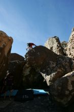 Bouldering during the Hueco Tanks Awesome Fest 14.2.

Filename: srm_20140223_11295209.jpg
Aperture: f/5.6
Shutter Speed: 1/1000
Body: Canon EOS-1D Mark II
Lens: Canon EF 16-35mm f/2.8 L