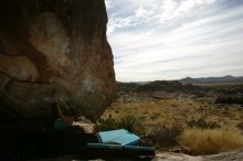 Bouldering during the Hueco Tanks Awesome Fest 14.2.

Filename: srm_20140223_12311443.jpg
Aperture: f/8.0
Shutter Speed: 1/320
Body: Canon EOS-1D Mark II
Lens: Canon EF 16-35mm f/2.8 L