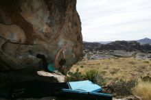 Bouldering during the Hueco Tanks Awesome Fest 14.2.

Filename: srm_20140223_12312244.jpg
Aperture: f/8.0
Shutter Speed: 1/320
Body: Canon EOS-1D Mark II
Lens: Canon EF 16-35mm f/2.8 L