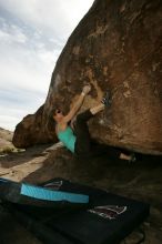 Bouldering during the Hueco Tanks Awesome Fest 14.2.

Filename: srm_20140223_14470255.jpg
Aperture: f/8.0
Shutter Speed: 1/320
Body: Canon EOS-1D Mark II
Lens: Canon EF 16-35mm f/2.8 L