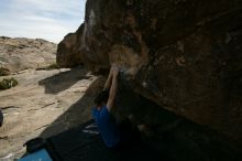 Bouldering during the Hueco Tanks Awesome Fest 14.2.

Filename: srm_20140223_14523461.jpg
Aperture: f/8.0
Shutter Speed: 1/320
Body: Canon EOS-1D Mark II
Lens: Canon EF 16-35mm f/2.8 L