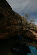 Bouldering during the Hueco Tanks Awesome Fest 14.2.

Filename: srm_20140223_15134079.jpg
Aperture: f/8.0
Shutter Speed: 1/250
Body: Canon EOS-1D Mark II
Lens: Canon EF 16-35mm f/2.8 L