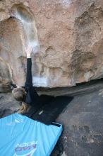 Bouldering during the Hueco Tanks Awesome Fest 14.2.

Filename: srm_20140222_14245894.jpg
Aperture: f/2.8
Shutter Speed: 1/640
Body: Canon EOS-1D Mark II
Lens: Canon EF 16-35mm f/2.8 L