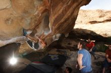 Bouldering in Hueco Tanks on %m/%d/%Y

Filename: SRM_20160219_1437200.jpg
Aperture: f/8.0
Shutter Speed: 1/250
Body: Canon EOS 20D
Lens: Canon EF 16-35mm f/2.8 L