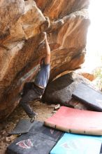 Bouldering in Hueco Tanks on %m/%d/%Y

Filename: SRM_20160219_1606031.jpg
Aperture: f/2.8
Shutter Speed: 1/320
Body: Canon EOS 20D
Lens: Canon EF 16-35mm f/2.8 L