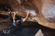 Bouldering in Hueco Tanks on %m/%d/%Y

Filename: SRM_20160219_1813380.jpg
Aperture: f/2.8
Shutter Speed: 1/250
Body: Canon EOS 20D
Lens: Canon EF 16-35mm f/2.8 L